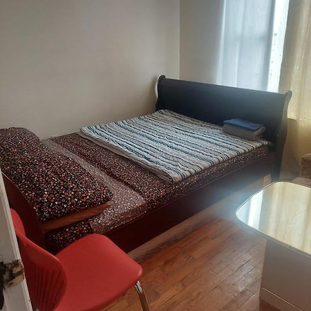 Crystal Room 1 Guest House Near 12Mins To Ewr Airport / Prudential / Njit / Penn Station Ньюарк Экстерьер фото