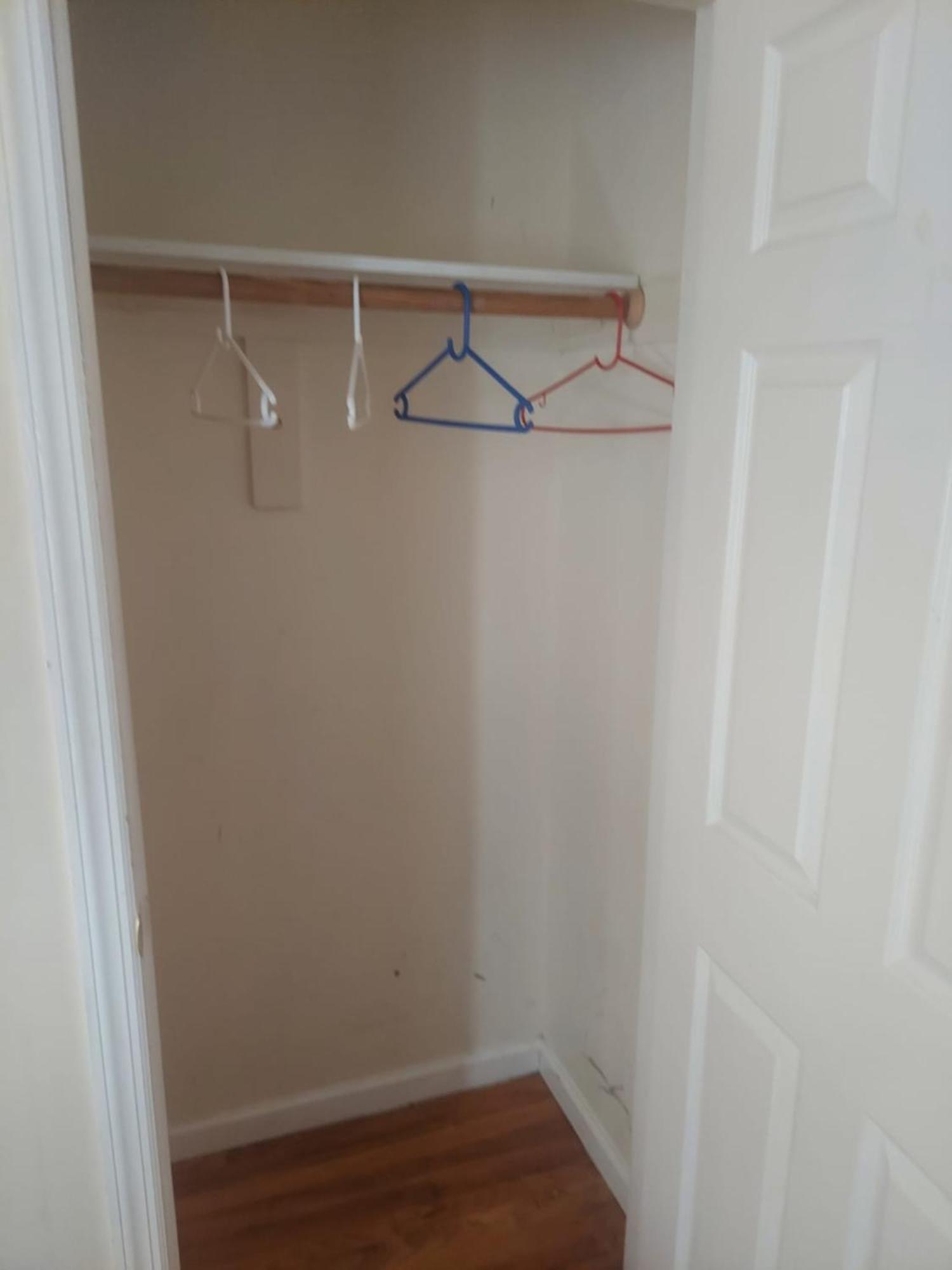 Crystal Room 1 Guest House Near 12Mins To Ewr Airport / Prudential / Njit / Penn Station Ньюарк Экстерьер фото