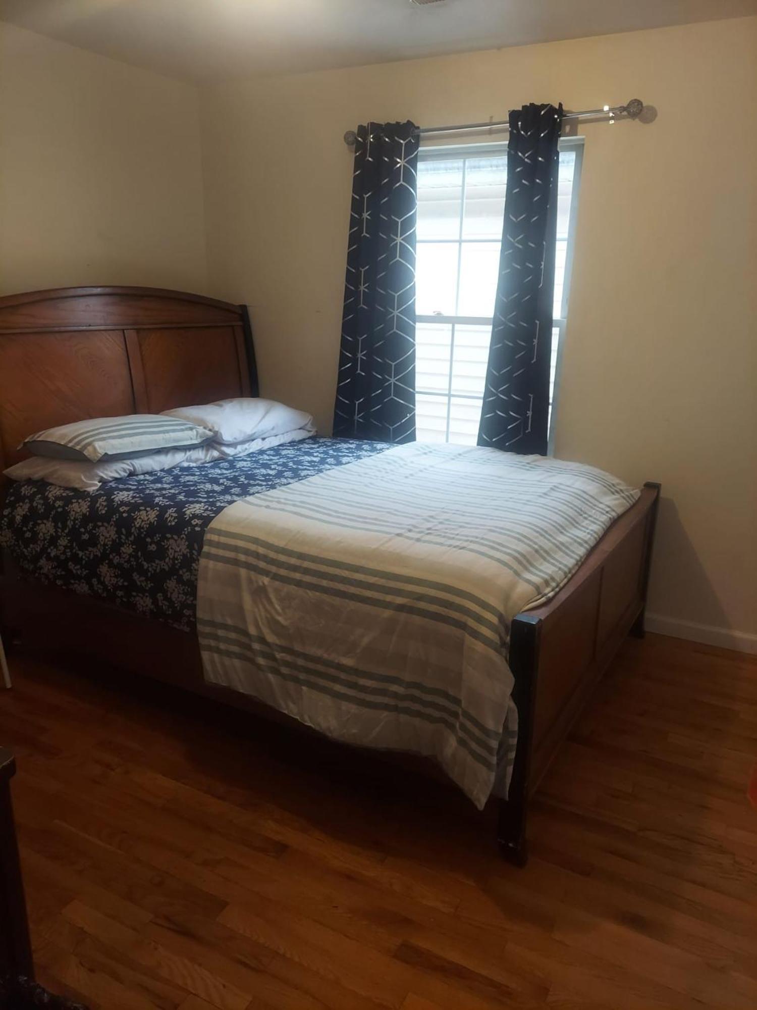 Crystal Room 1 Guest House Near 12Mins To Ewr Airport / Prudential / Njit / Penn Station Ньюарк Экстерьер фото